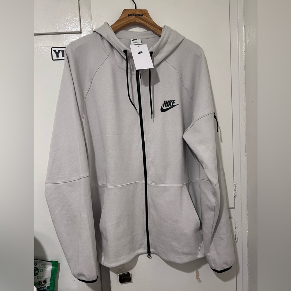 Nike zip up sweater size XL